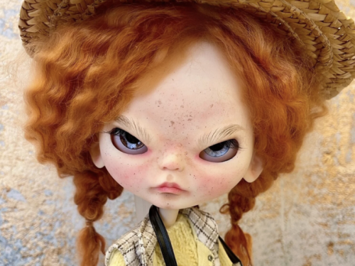 Blythe doll custom with sculpted face – Loo, sculpted unique doll, sculpted Blythe, angry doll, Blythe kid, special doll, art doll.